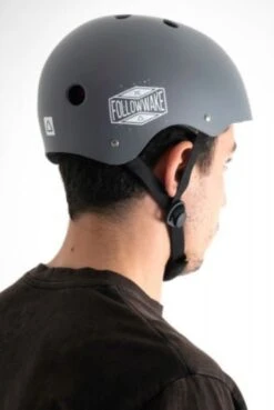 Follow Pro Helmet 2022 Charcoal/Pink 5 Follow Pro Helmet 2022 Charcoal/Pink -Surf Gear Verkauf follow pro helmet 2022 charcoal pink2